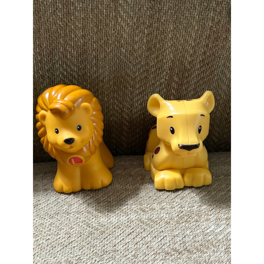 Fisher Price Little People Lion and Leopard Zoo Animal Figures Mattel GFL17